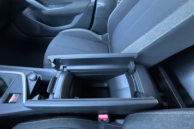 Image secondaire du véhicule 26