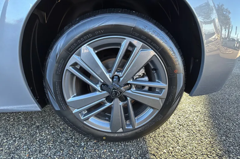 Image secondaire du véhicule 31