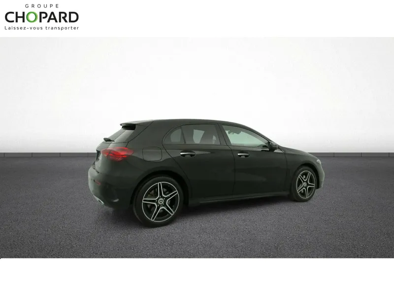 Image secondaire du véhicule 10