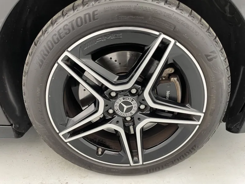 Image secondaire du véhicule 14