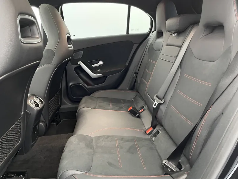 Image secondaire du véhicule 17