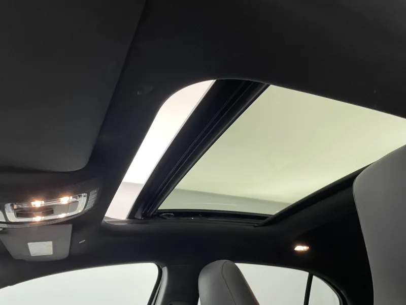 Image secondaire du véhicule 25