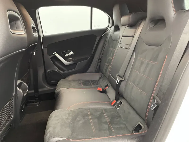 Image secondaire du véhicule 17