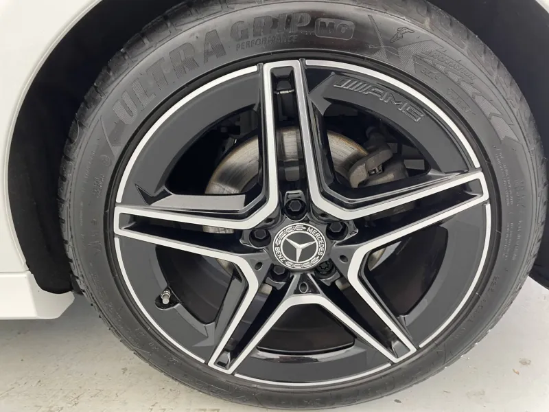 Image secondaire du véhicule 18