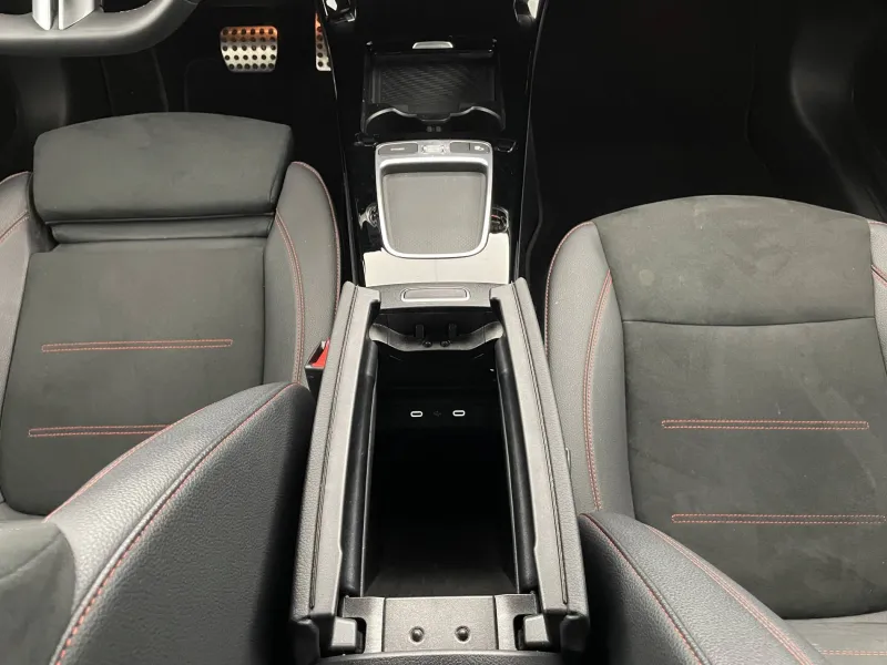 Image secondaire du véhicule 27