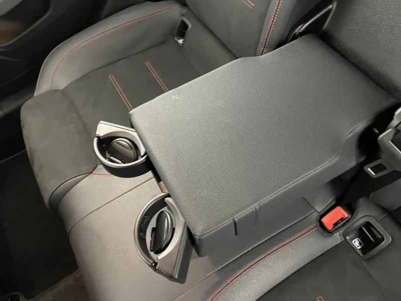 Image secondaire du véhicule 28