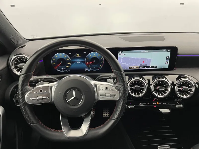 Image secondaire du véhicule 23