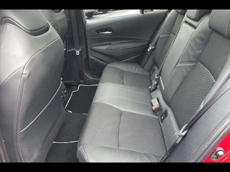 Image secondaire du véhicule 12