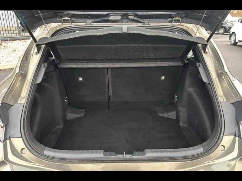 Image secondaire du véhicule 10