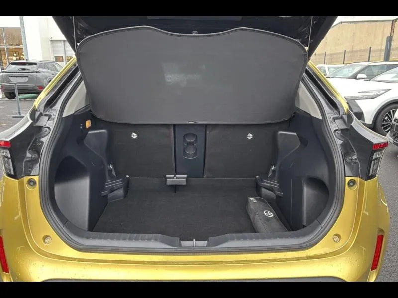 Image secondaire du véhicule 10