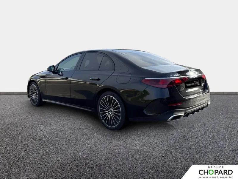 Image secondaire du véhicule 8