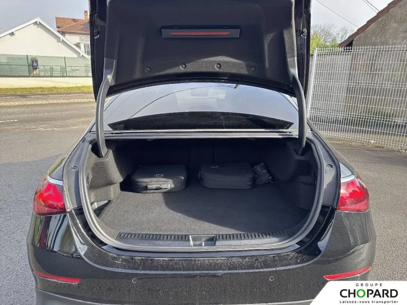 Image secondaire du véhicule 9