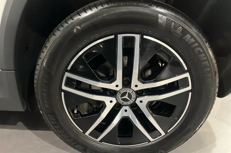 Image secondaire du véhicule 13