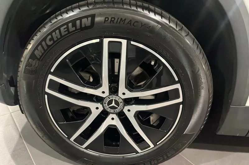 Image secondaire du véhicule 14