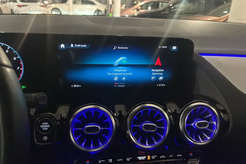 Image secondaire du véhicule 18