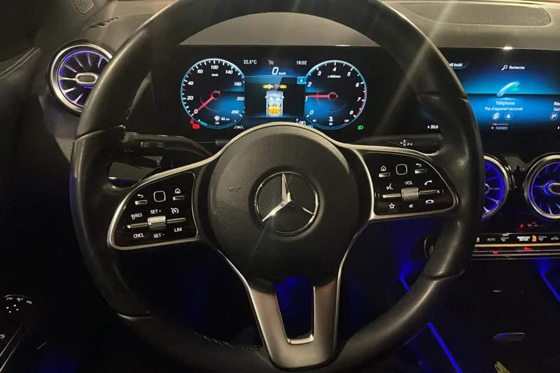 Image secondaire du véhicule 19