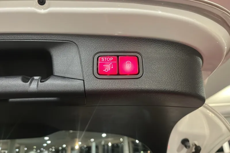 Image secondaire du véhicule 24