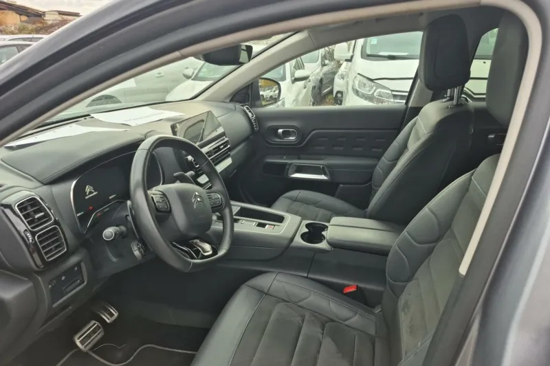 Image secondaire du véhicule 28