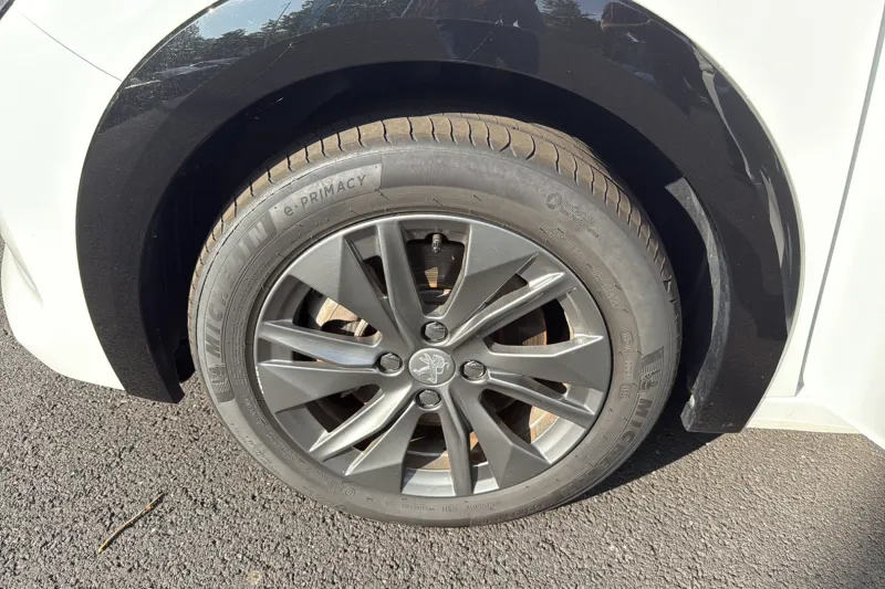 Image secondaire du véhicule 14