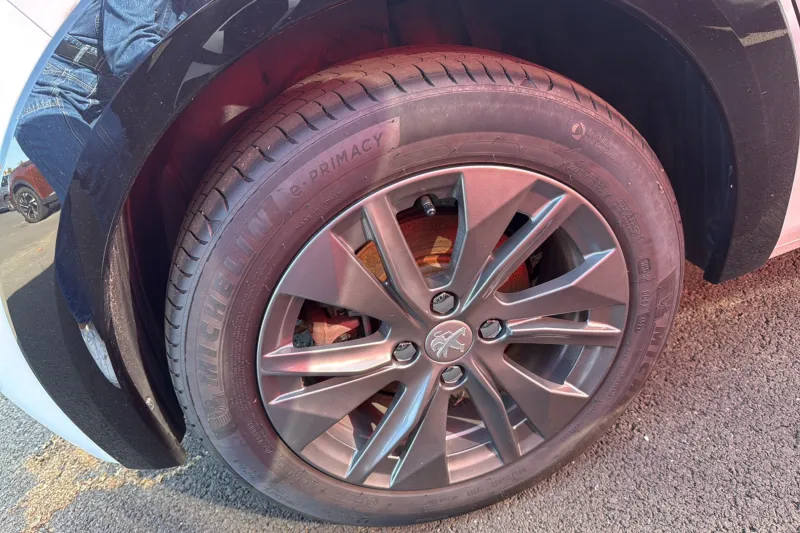 Image secondaire du véhicule 16