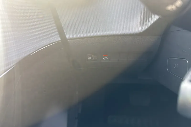 Image secondaire du véhicule 24