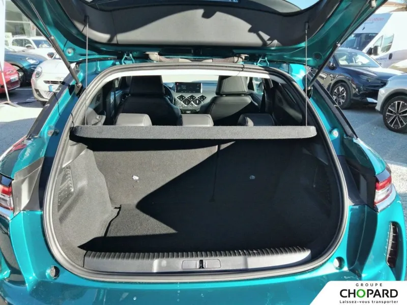 Image secondaire du véhicule 9