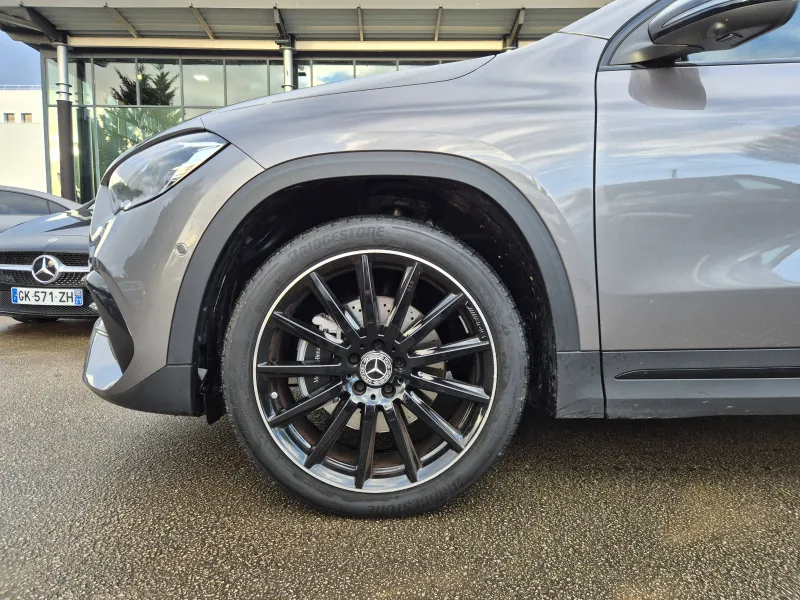 Image secondaire du véhicule 5