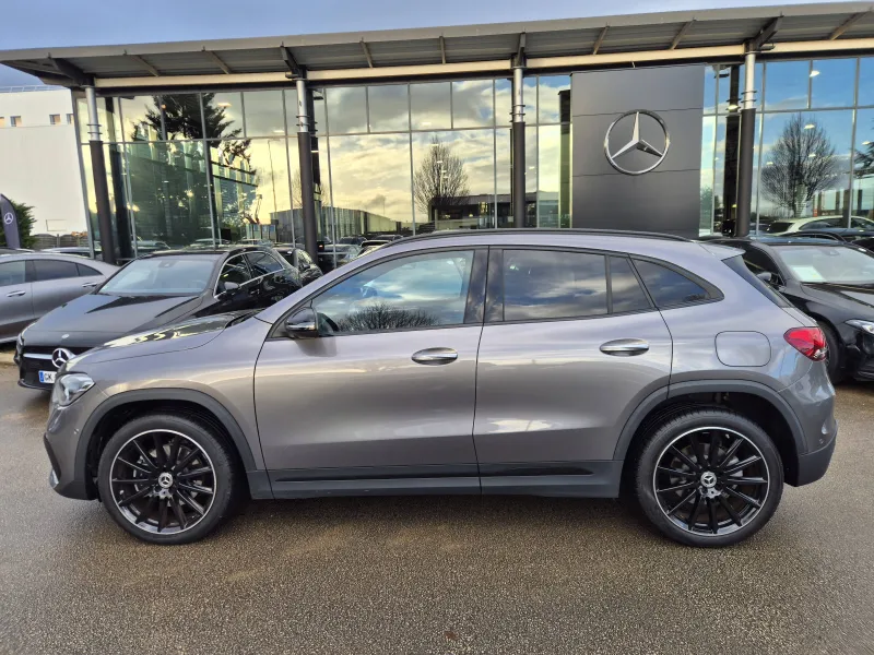 Image secondaire du véhicule 6