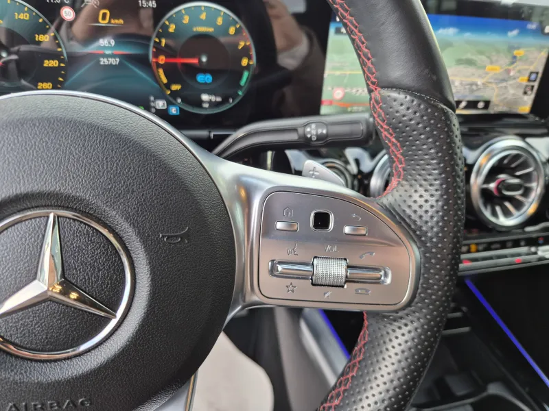 Image secondaire du véhicule 17