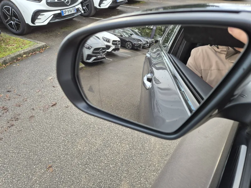 Image secondaire du véhicule 24