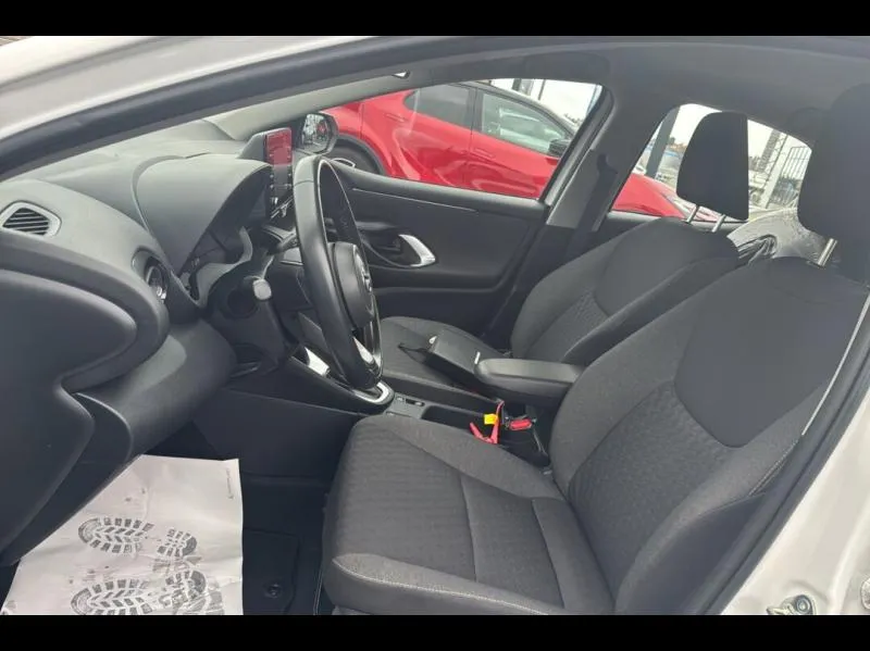 Image secondaire du véhicule 11