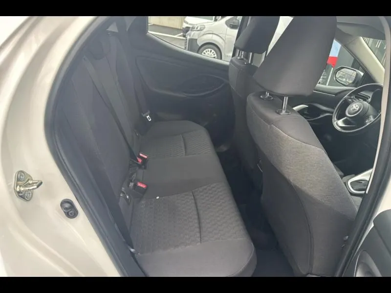 Image secondaire du véhicule 12