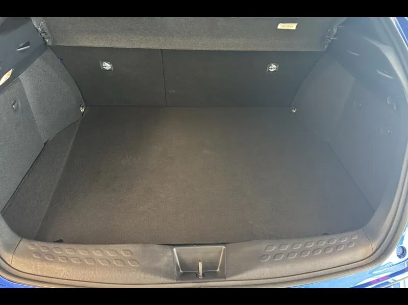 Image secondaire du véhicule 10