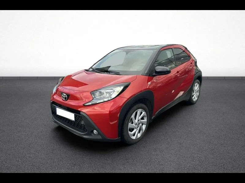Toyota-Aygo X-1.0 VVT-i 72ch Design S-CVT MY23 Toyota-Aygo X-d'occasion chez Toyota Saint-Étienne