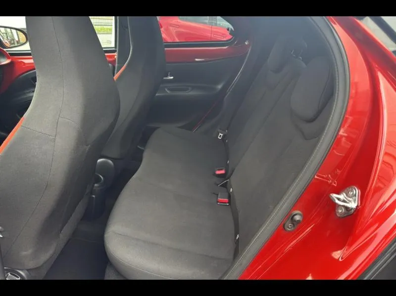 Image secondaire du véhicule 12