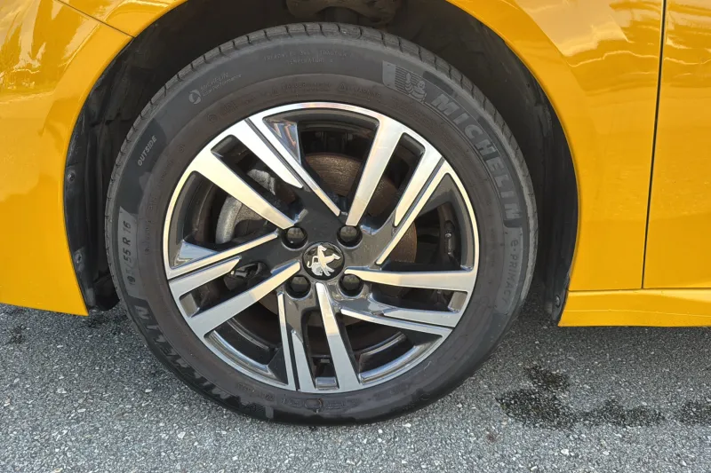 Image secondaire du véhicule 10