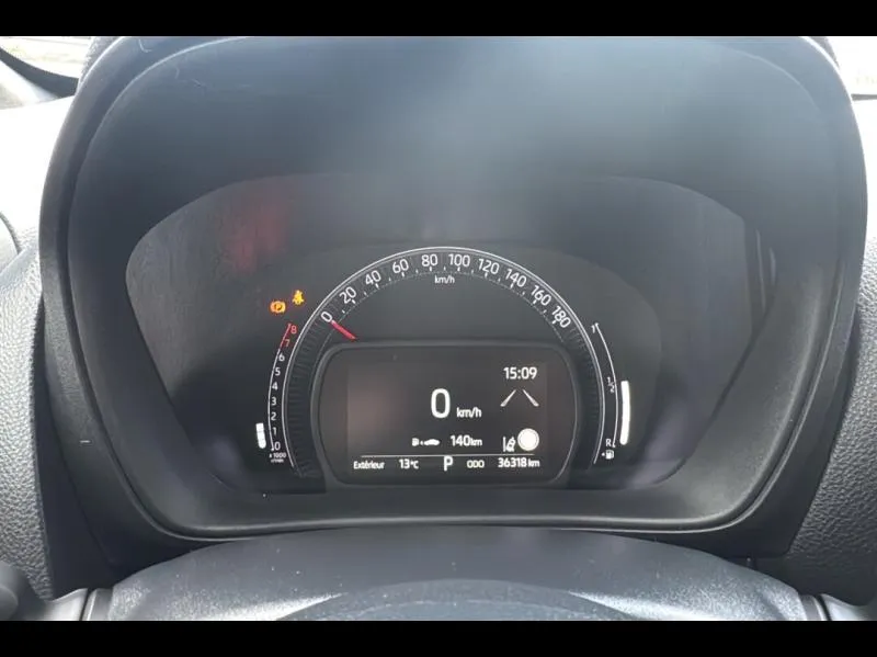 Image secondaire du véhicule 19