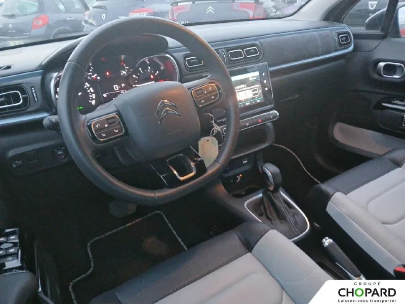 Image secondaire du véhicule 11