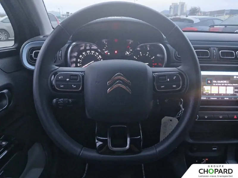 Image secondaire du véhicule 18