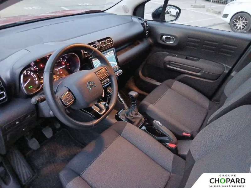 Image secondaire du véhicule 11