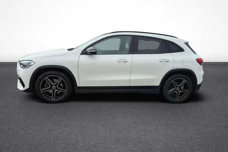 Image secondaire du véhicule 4