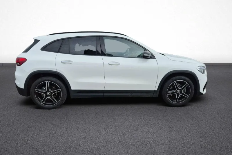 Image secondaire du véhicule 8