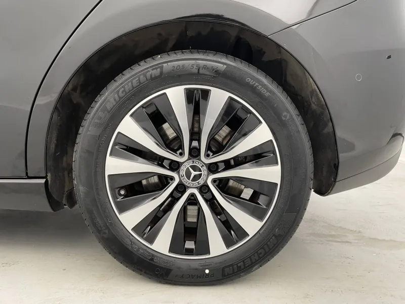 Image secondaire du véhicule 41