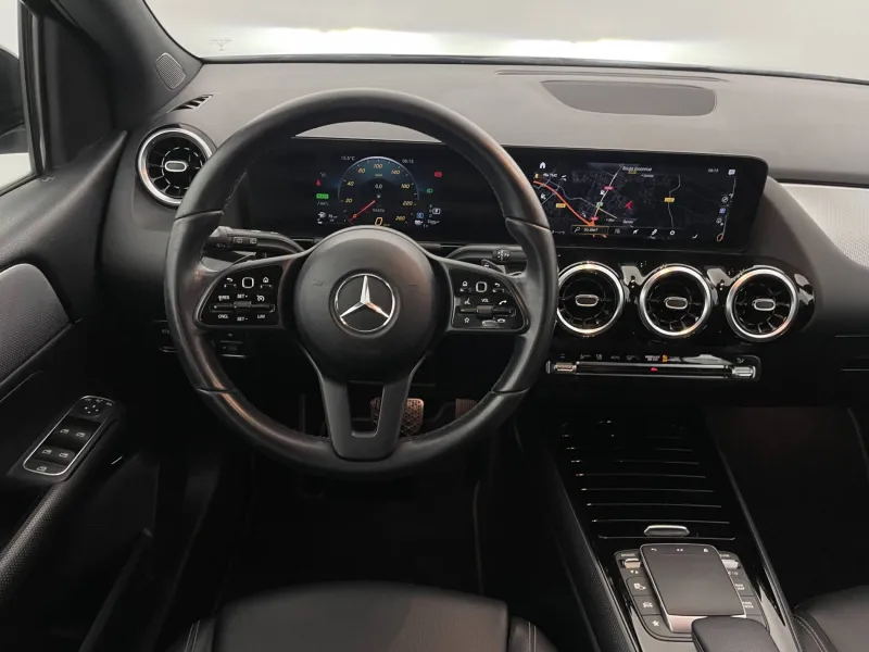 Image secondaire du véhicule 44