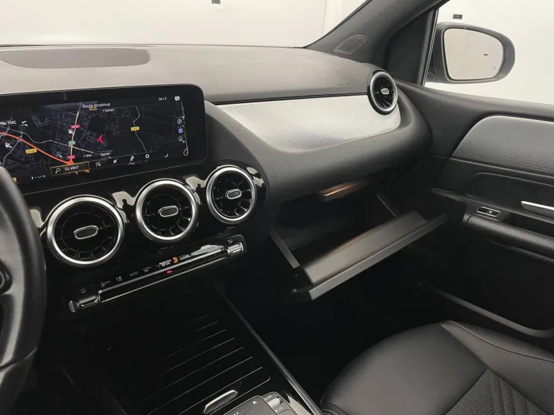 Image secondaire du véhicule 51