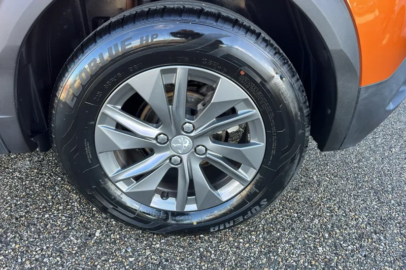 Image secondaire du véhicule 10