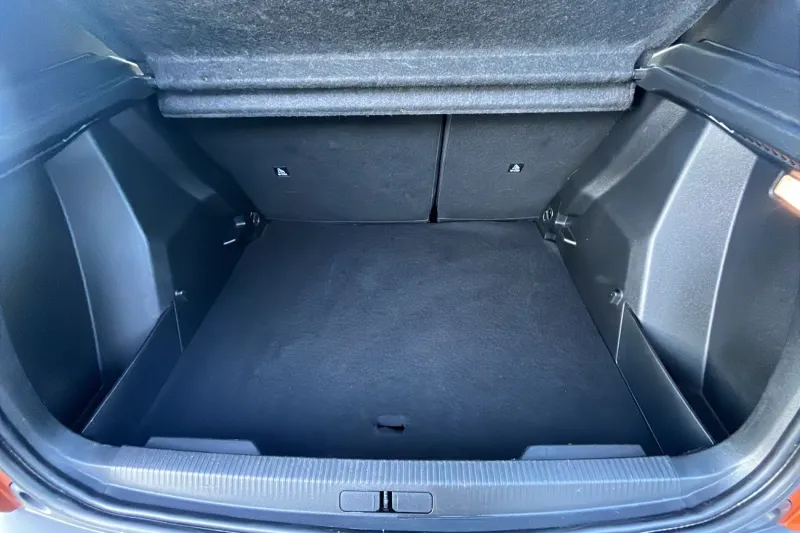 Image secondaire du véhicule 13