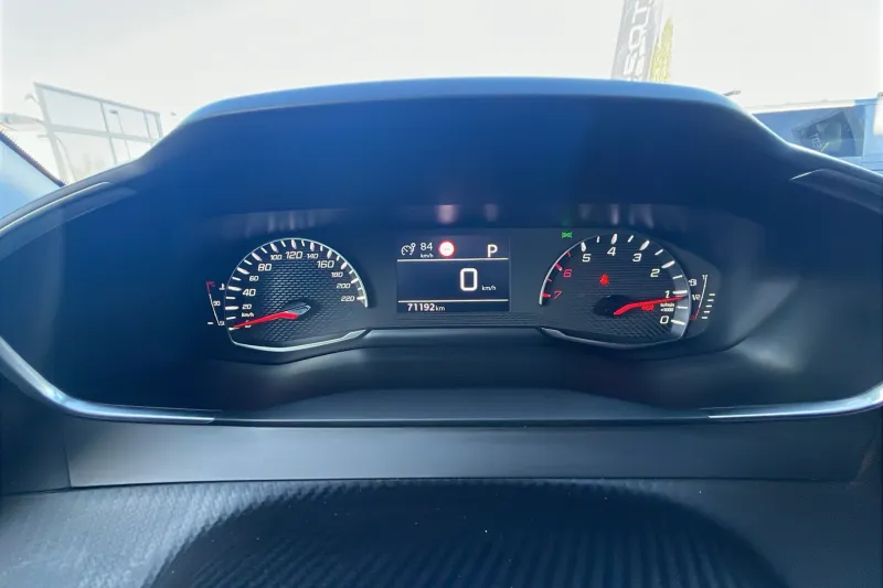 Image secondaire du véhicule 18