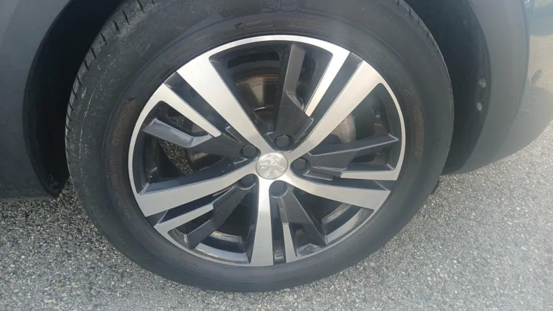 Image secondaire du véhicule 16