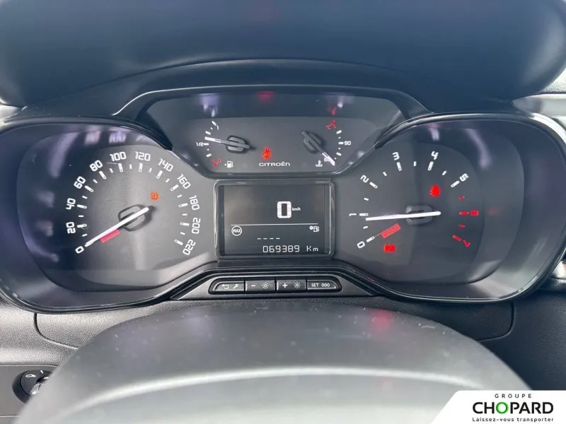 Image secondaire du véhicule 15